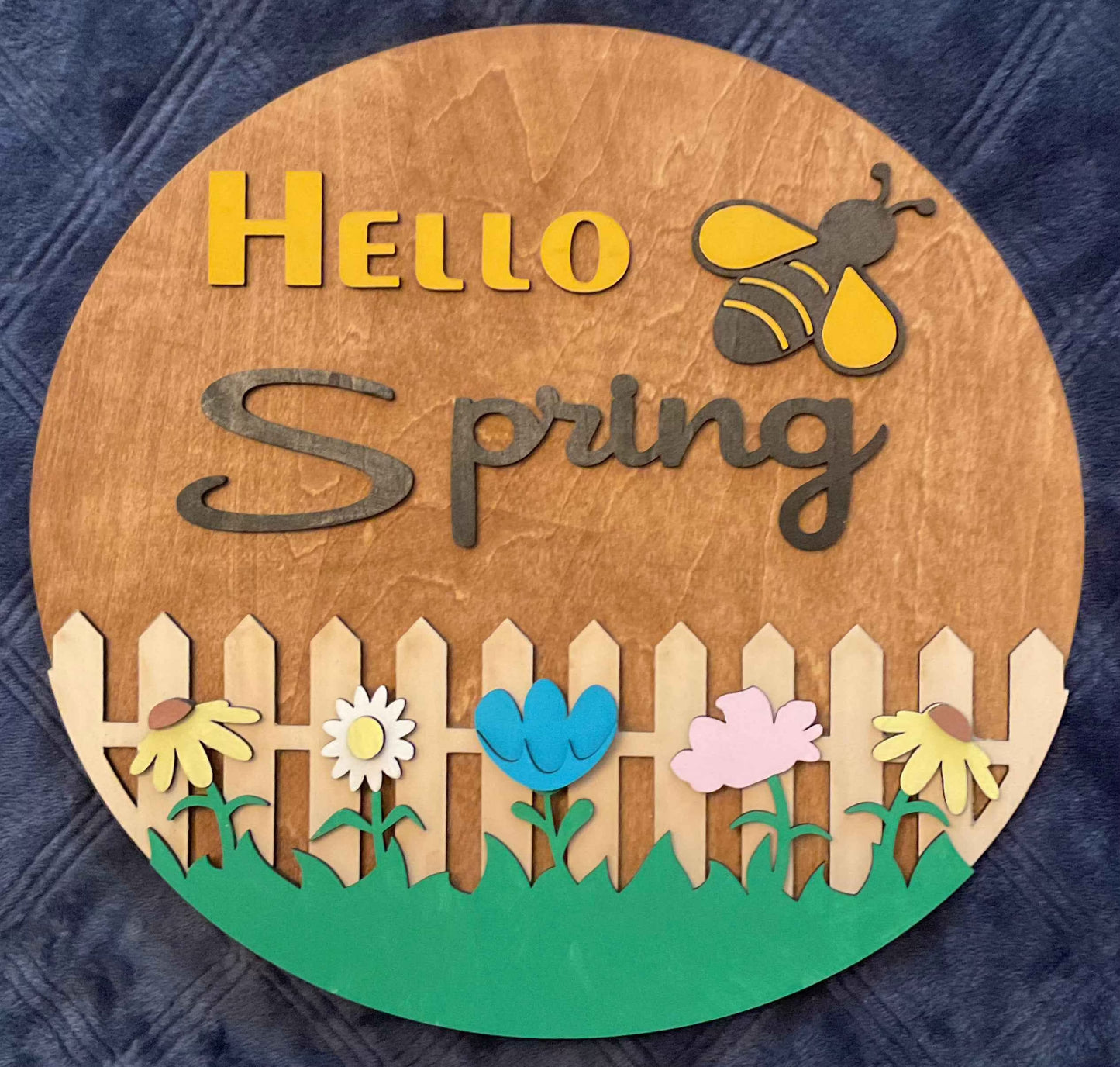 Bee Hello spring - Crafty Family Creations LLC